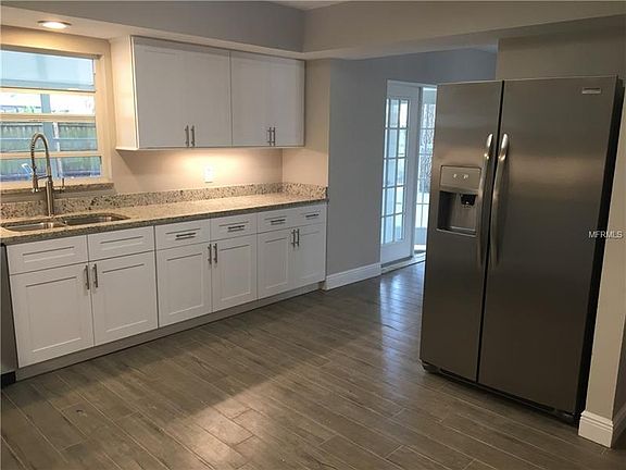 3rd image of 7506 Amber Ct