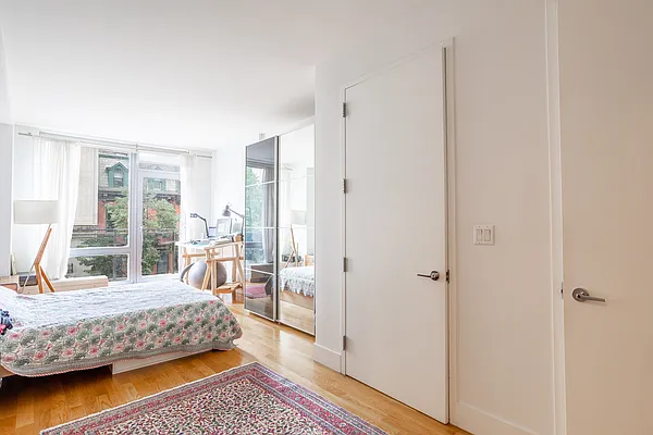 Rented by Bond New York | media 15