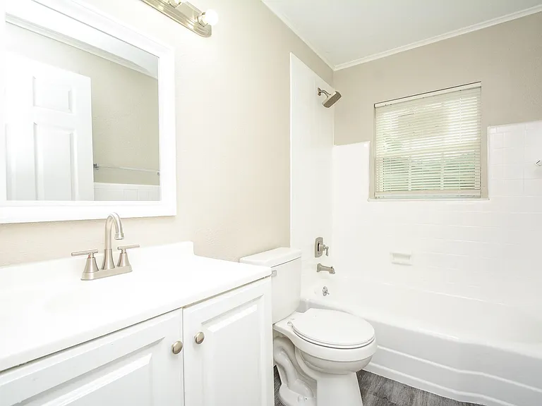 713 Wafer St — Photo 13