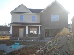 1027 Selous Dr, Murfreesboro, TN 37128