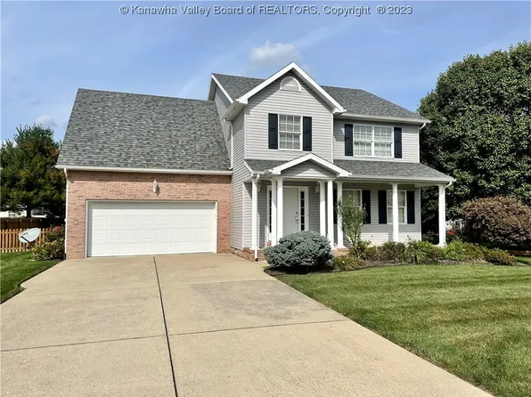 19 Christopher Dr, Hurricane, WV 25526