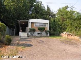 1912 23rd St, Meridian, MS 39301