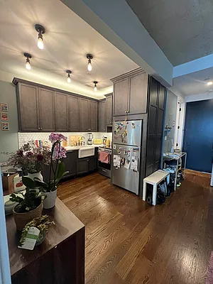 Rented by MySpaceNYC | media 86