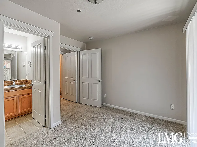 15075 SE Powell Blvd — Photo 28
