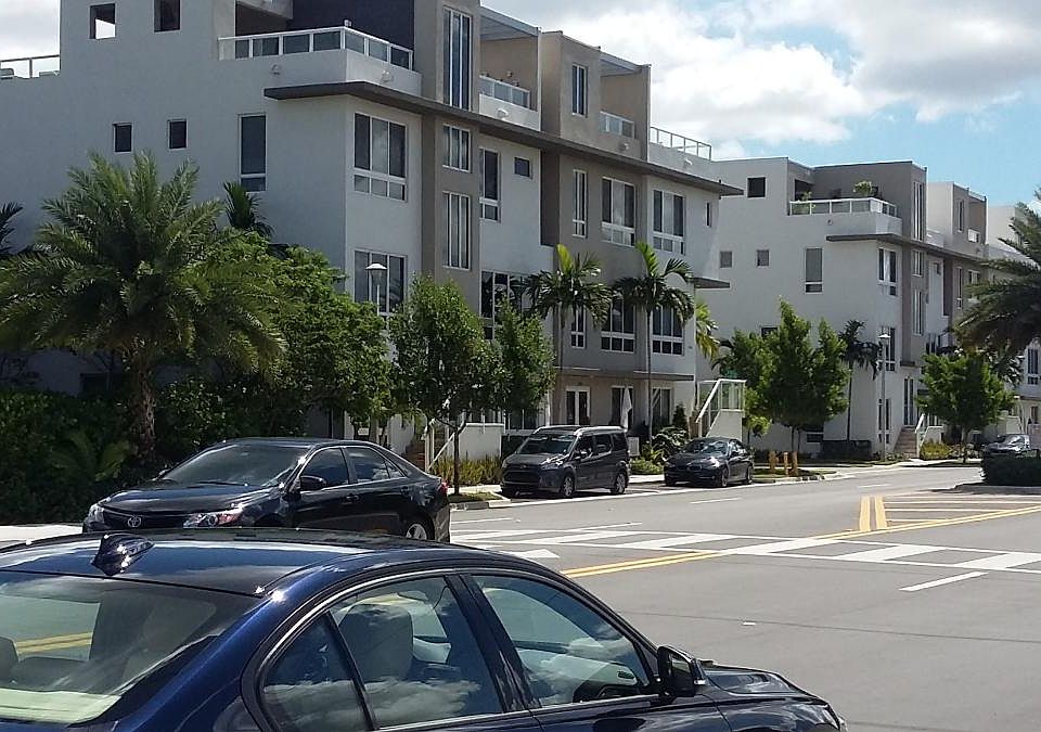 2nd image of 6404 NW 105th Pl #000