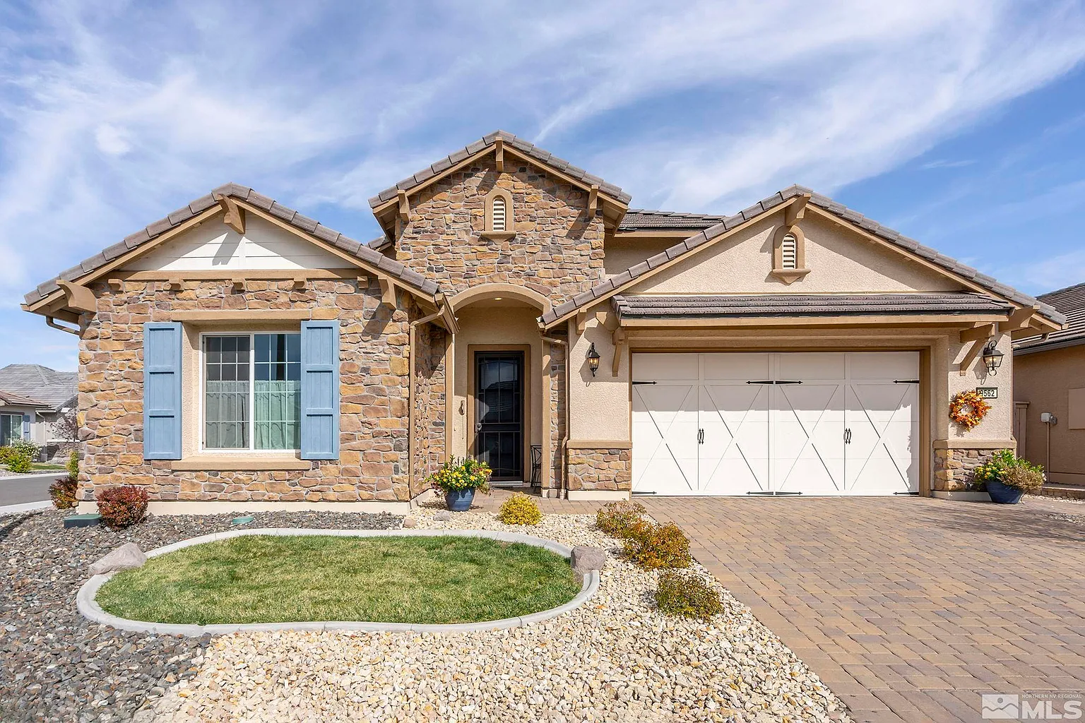 9562 Gazala Ln photo 1