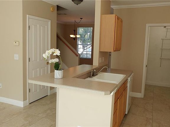 3rd image of 10021 Tate Ln