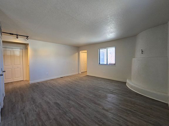 3rd image of 804A Calle Saragosa