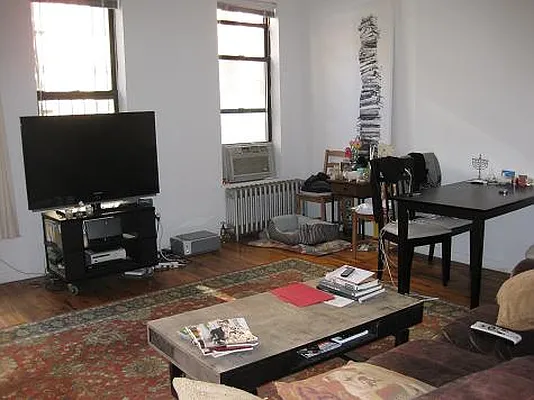 Rented by America Mecca Realty LLC | media 30