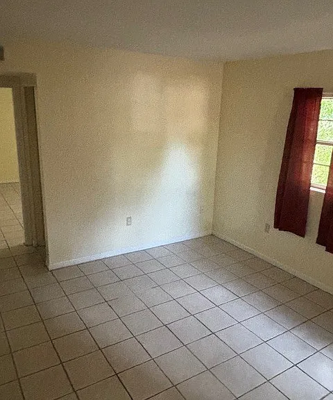 105 N Chester St #1 — Photo 3