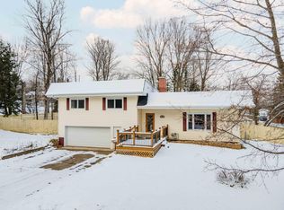 900 Sunrise Ave, Iron River, MI 49935