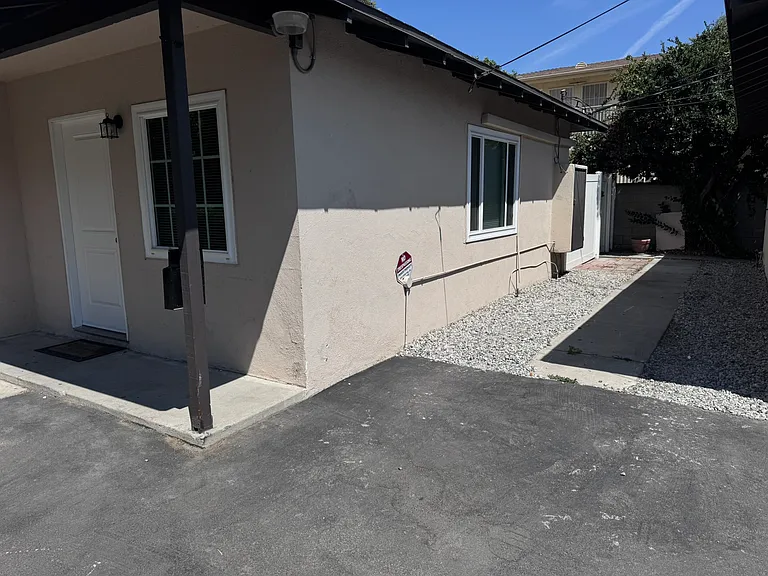 7222 Allott Ave — Photo 20