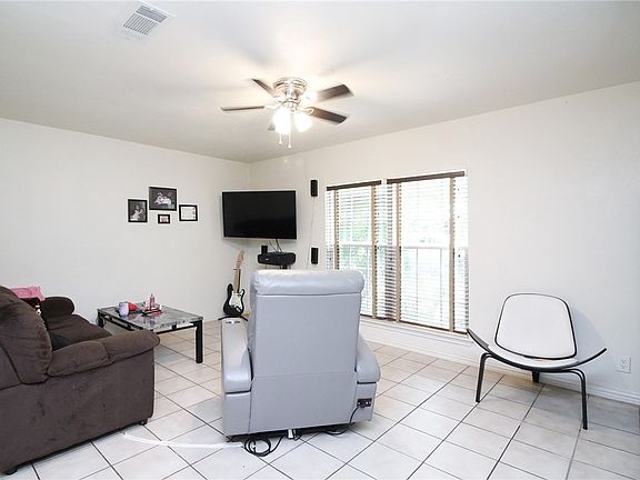 4th image of 4408 Dovemeadow Dr