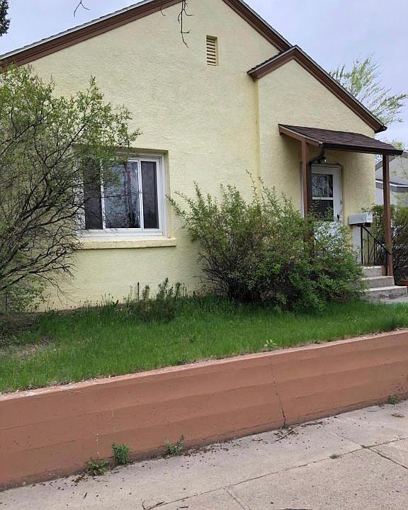 2nd image of 3 10th St