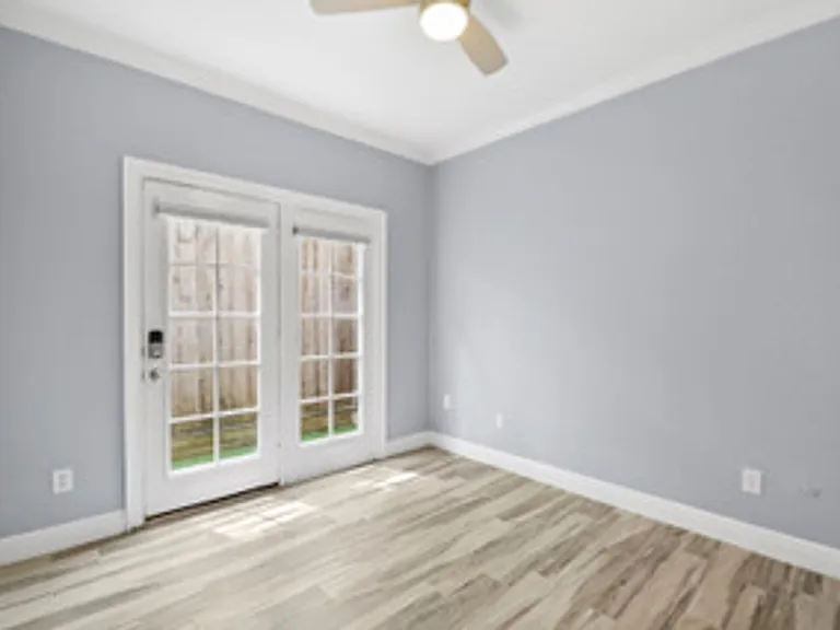 5954 Kansas St — Photo 25