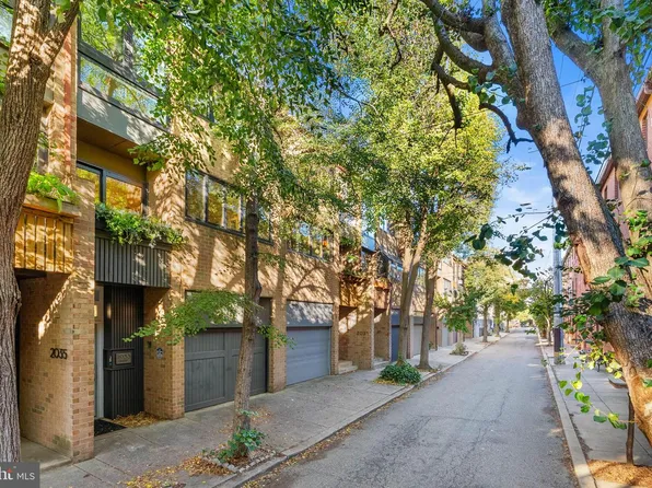 2029 Naudain St, Philadelphia, PA 19146