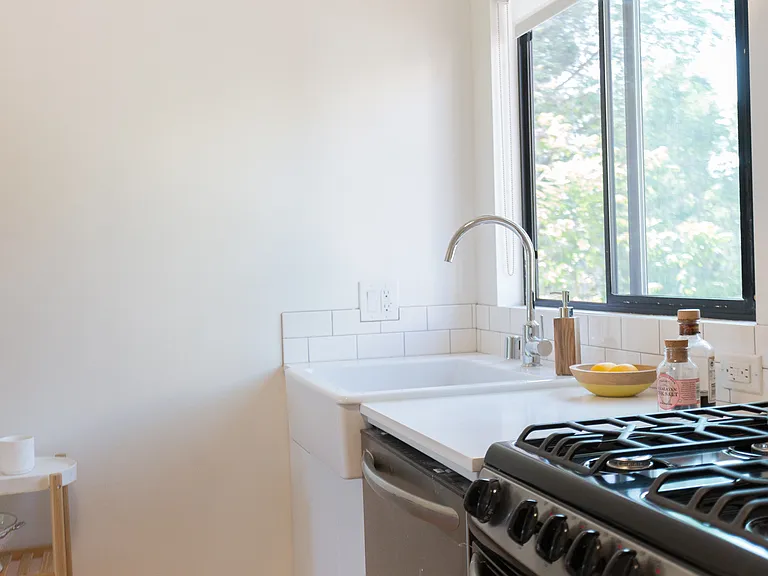 5515 E Media Dr #15 — Photo 5