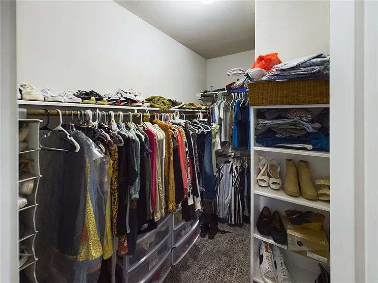 4701 Las Casitas Way — Photo 17