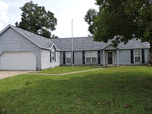 2323 Silversides Loop Photo 1