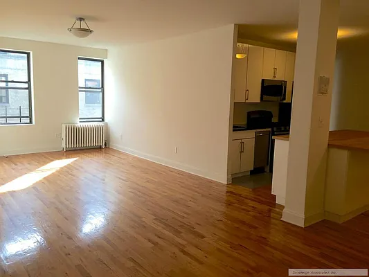 Rented by Sovereign Associates | media 22