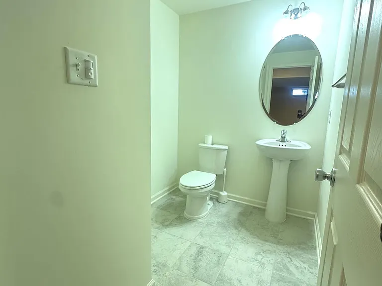 148 Grissom Dr — Photo 29