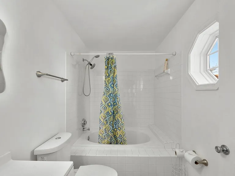 6600 Lake Park Dr #103 — Photo 18
