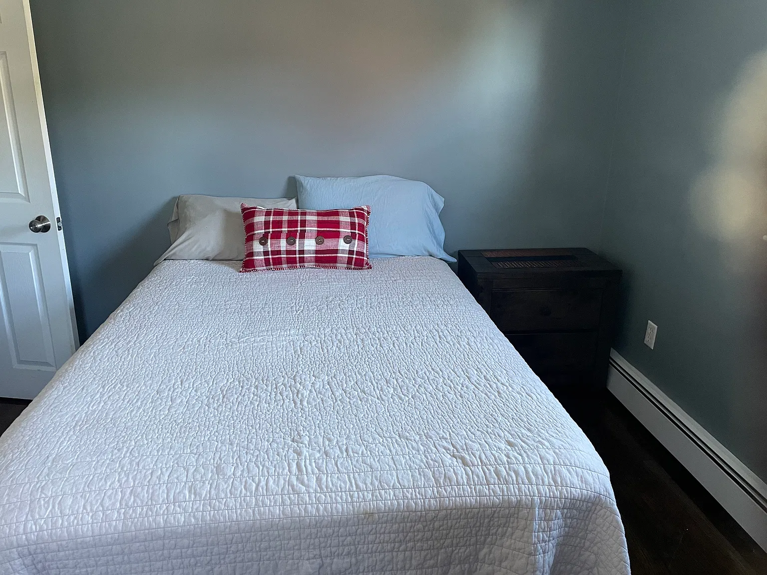 3 bed, 1144 sqft, $900 — Photo 3