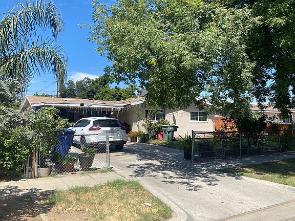 3rd image of 1223 E Garrett Ave