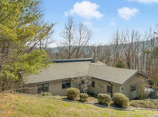 516 Woodstone Ct #516, Johnson City, TN 37601