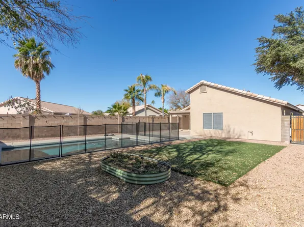 8943 W DEANNA Drive, Peoria, AZ 85382