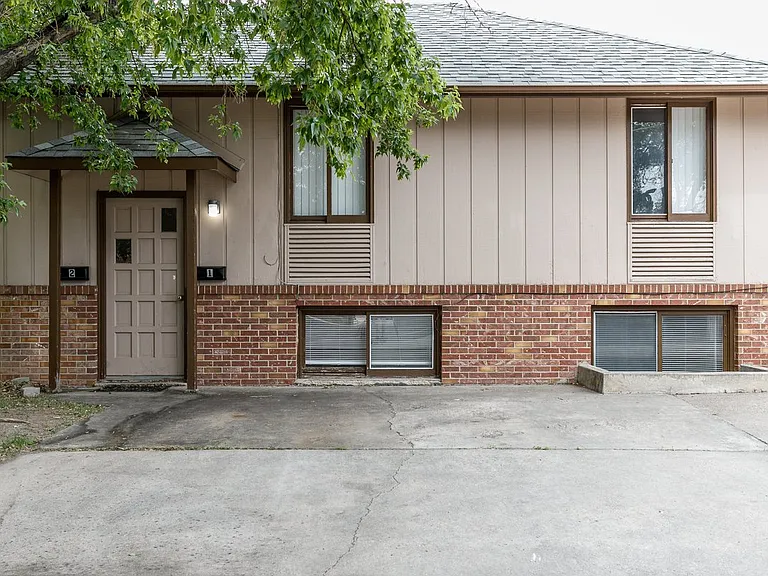2200 Logan Ave #1 — Photo 1