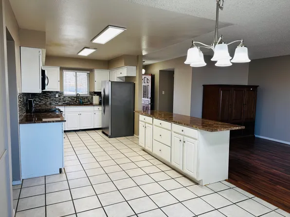 3521 Chelwood Blvd NE, Albuquerque, NM 87111