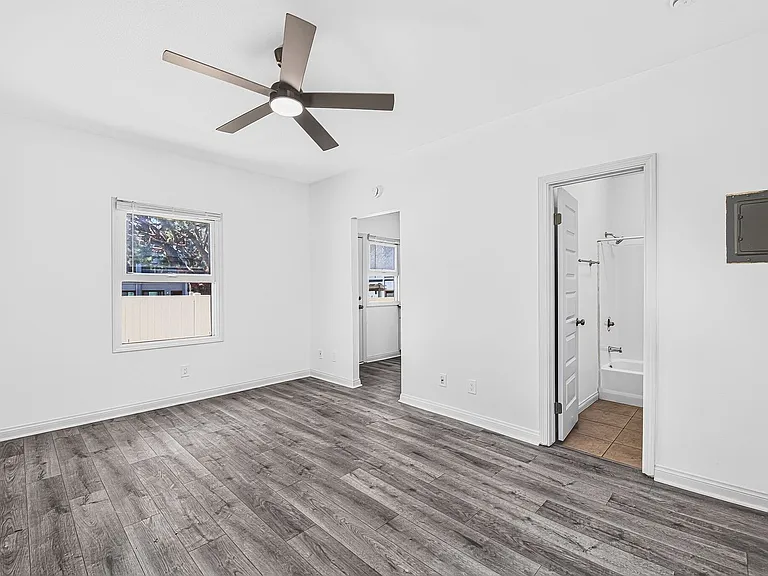 526 Magnolia Avenue — Photo 27