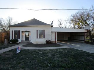 105 Brush St, Coleman, TX 76834