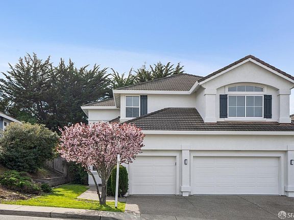 2nd image of 311 Castile Way