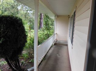 175 Woodcrest Ct, Woodburn, OR 97071
