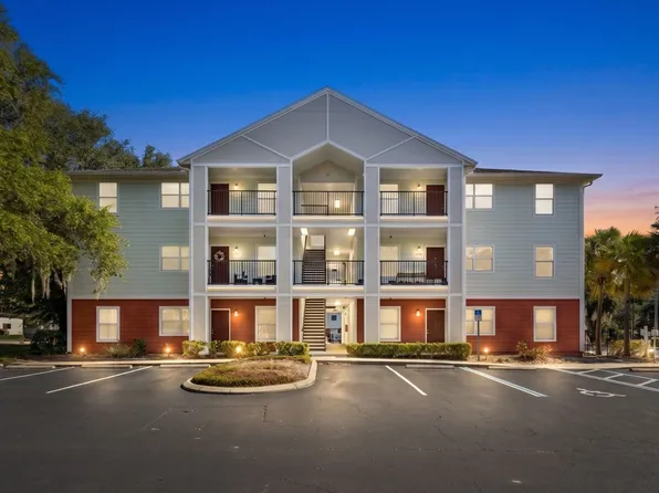 2360 SW Archer Rd APT 806, Gainesville, FL 32608