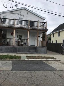 169 Byfield St, Providence, RI, 02905