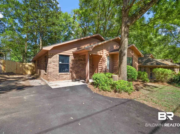 908 Schaub Ave, Mobile, AL 36609