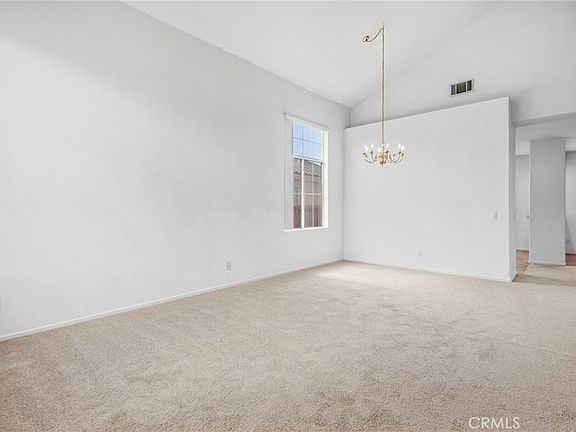 3rd image of 41851 Vardon Dr