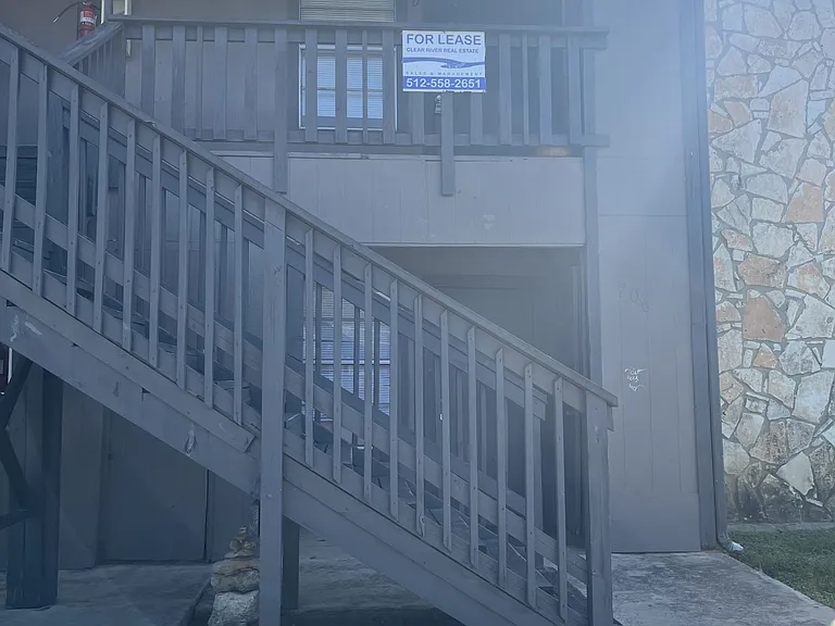 706 Bracewood Cir #D — Photo 1