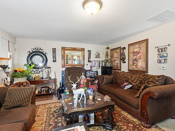 5th image of 4317 Hessen Cassel Rd