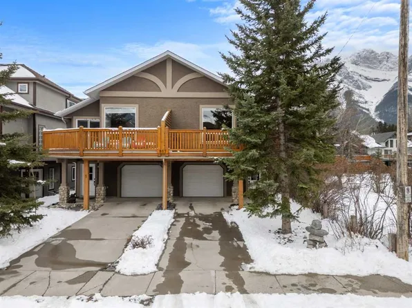817 N 6th St #2, Canmore, AB T1W 2E1