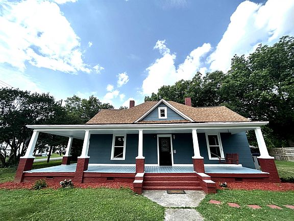 2nd image of 1104 Sidney Ave