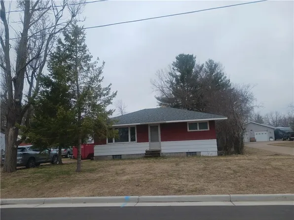 628 West Garden Street, Chippewa Falls, WI 54729