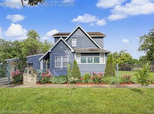 5687 Woodrow St, Detroit, MI 48210