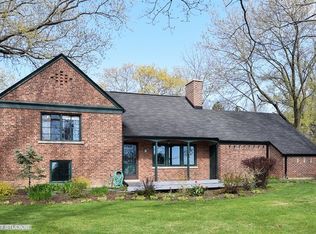 310 N Maple St, Prospect Heights, IL 60070