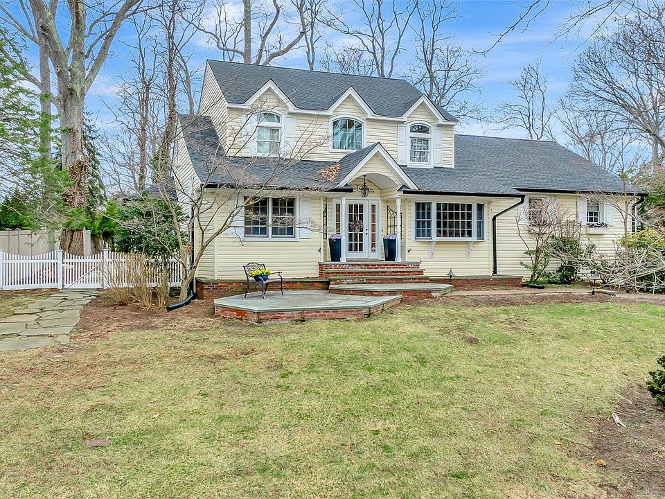 1st image of 34 Peterborough Drive