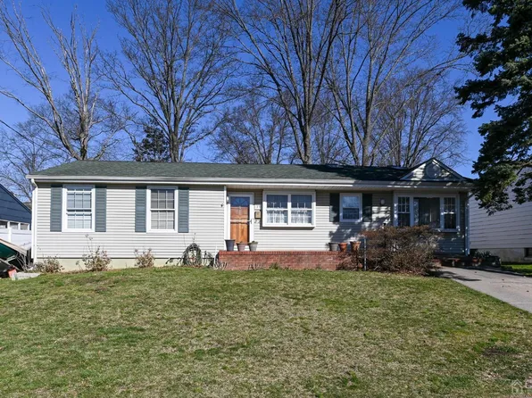 23 Fordham Rd, Parlin, NJ 08859