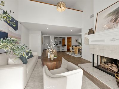 8180 Manitoba St APT 334, Playa Del Rey, CA, 90293